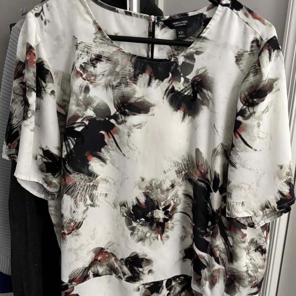 Simply Vera by Vera Wang (2XL) - Picture 2 of 3